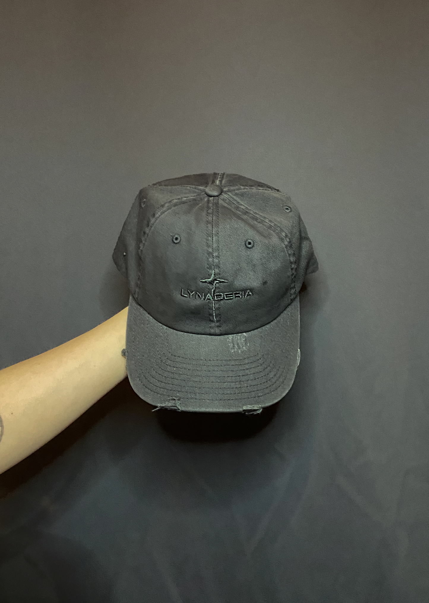 USED LOOK STAR CAP