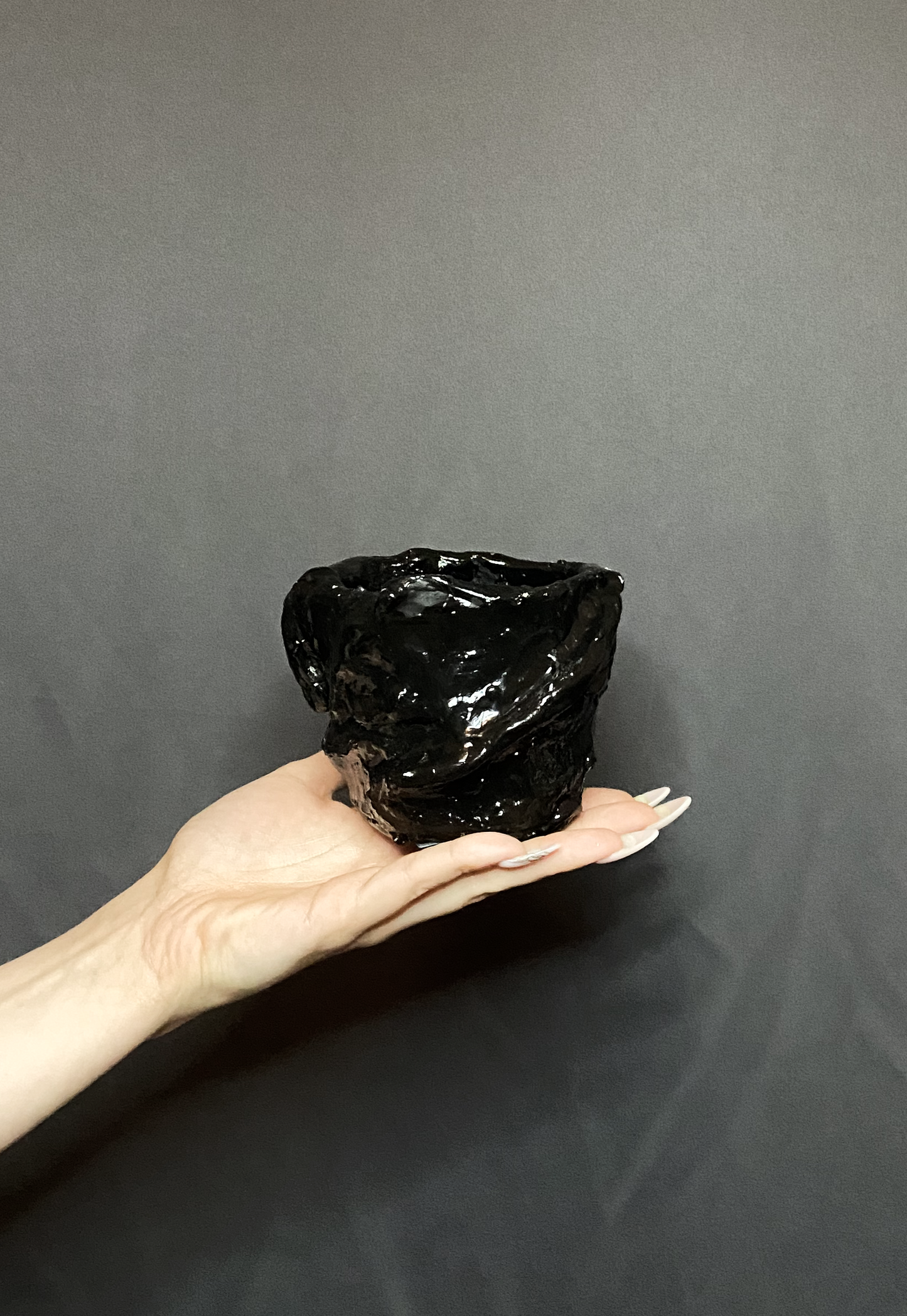 BABY BLUMENTOPF SCHWARZ